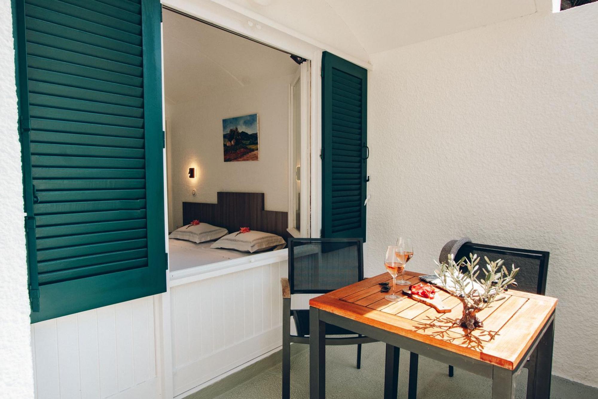 Capsud, La Garde-Freinet Appartement Buitenkant foto