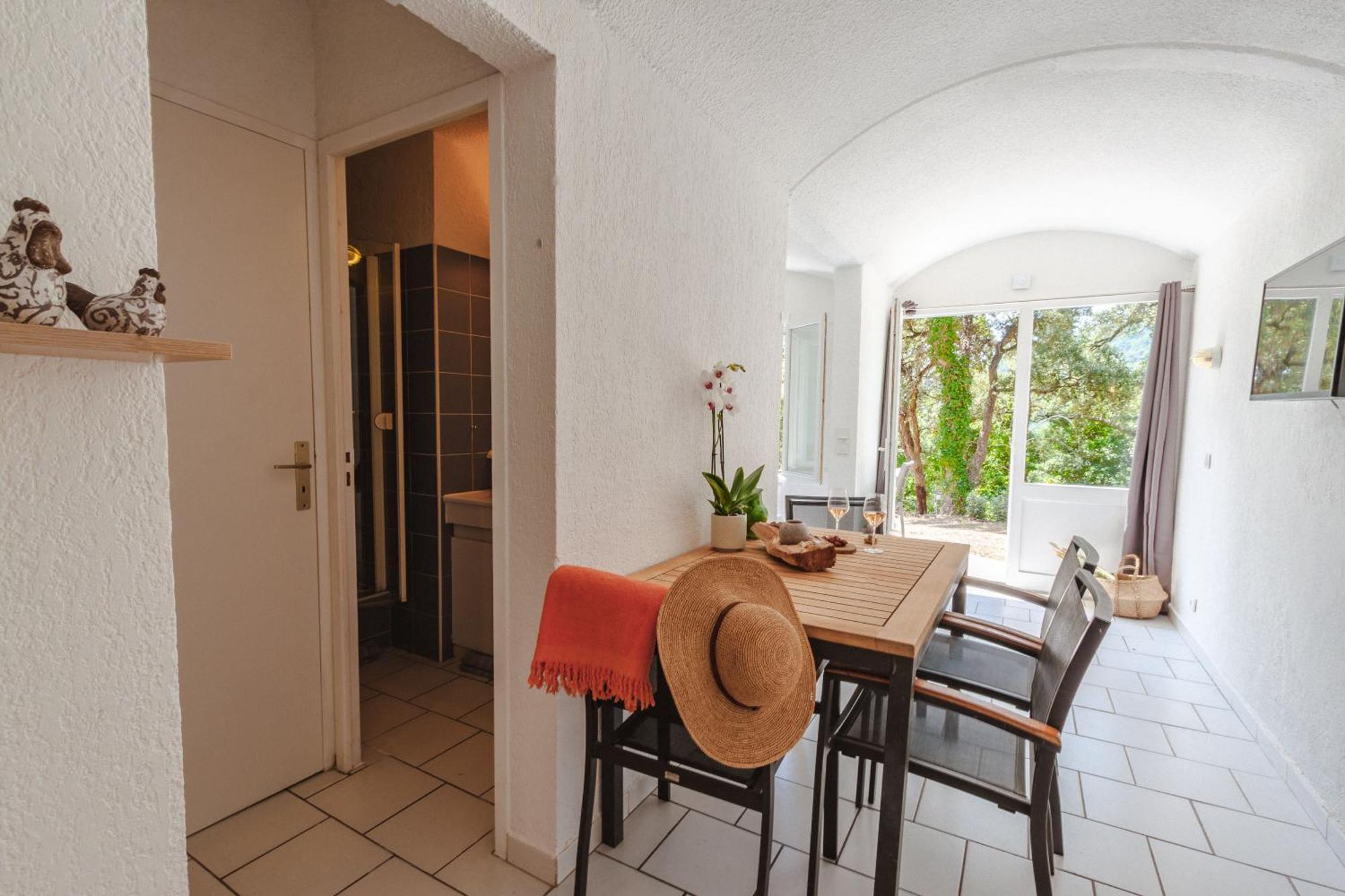 Capsud, La Garde-Freinet Appartement Buitenkant foto