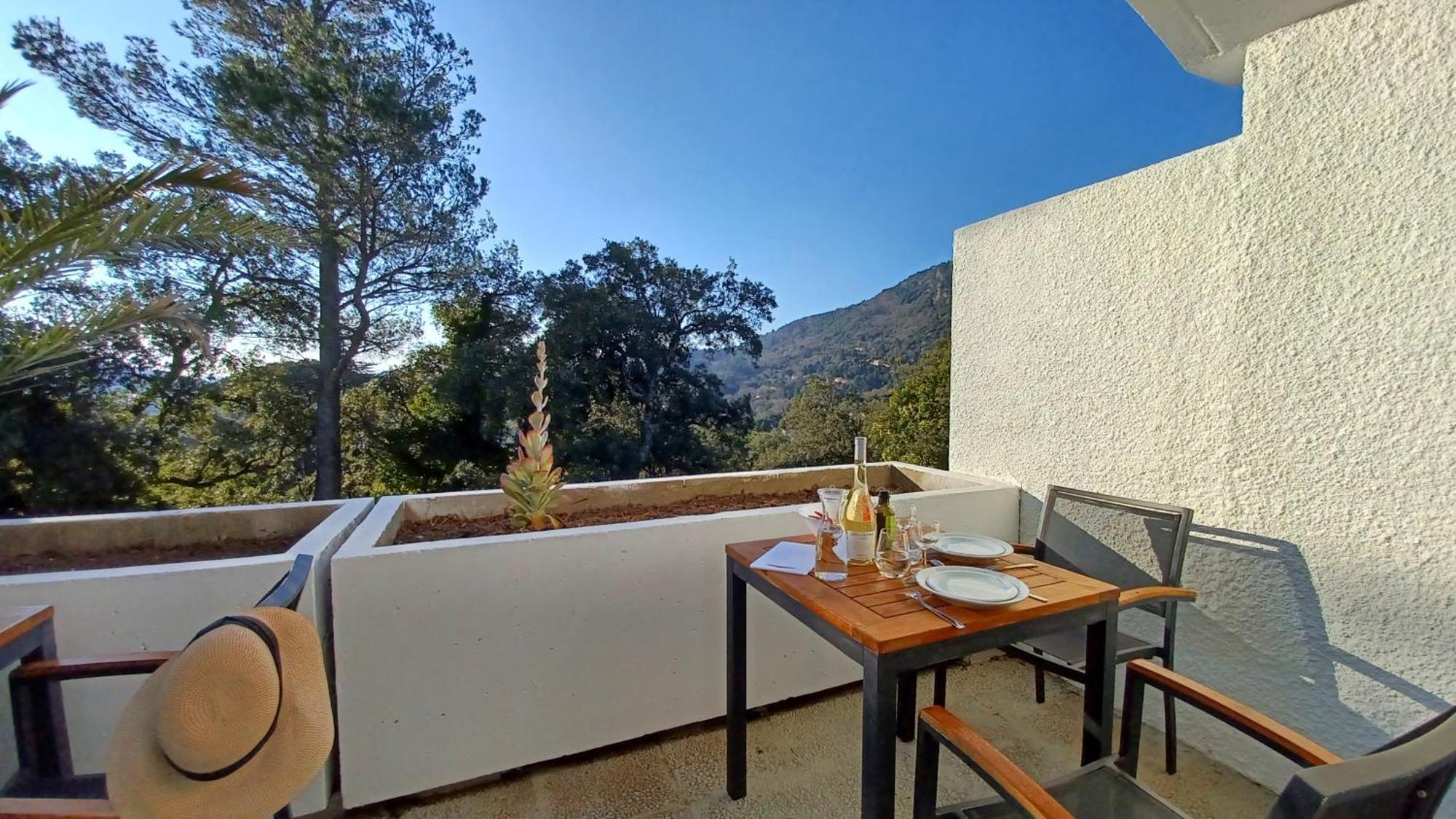 Capsud, La Garde-Freinet Appartement Buitenkant foto